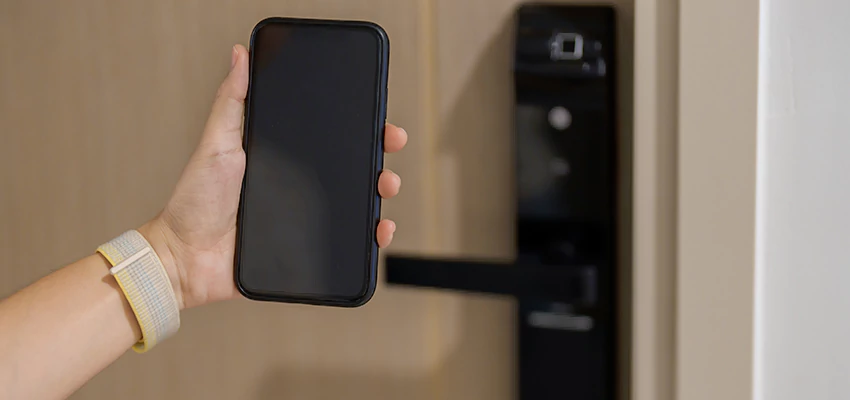 Keypad Wifi Locks Repair And Installation in Fullerton, CA