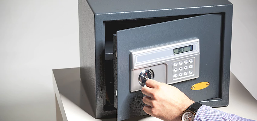 Jewelry Safe Unlocking Service in Fullerton, California
