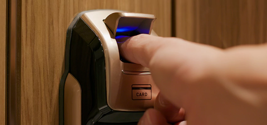 Locksmith Company For Window Lock Installation in Fullerton, California