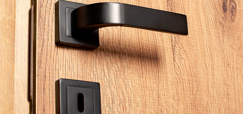 Weekend Lockout Assistance Troubleshooting in Fullerton, California